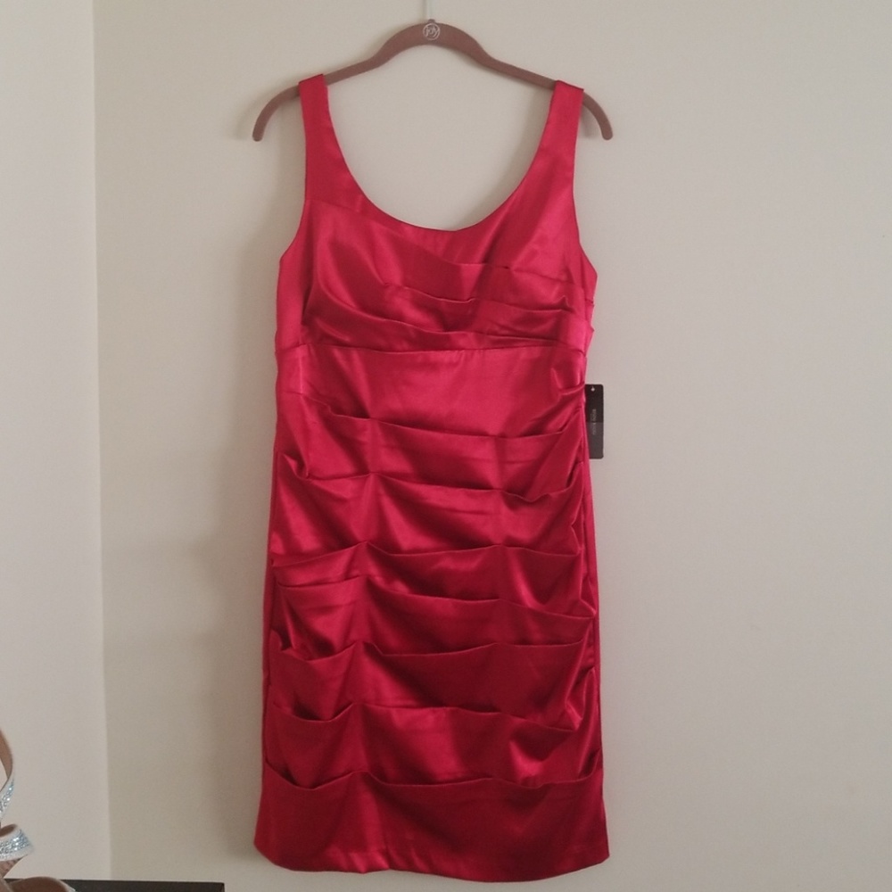 Bisou Bisou | Red Dress